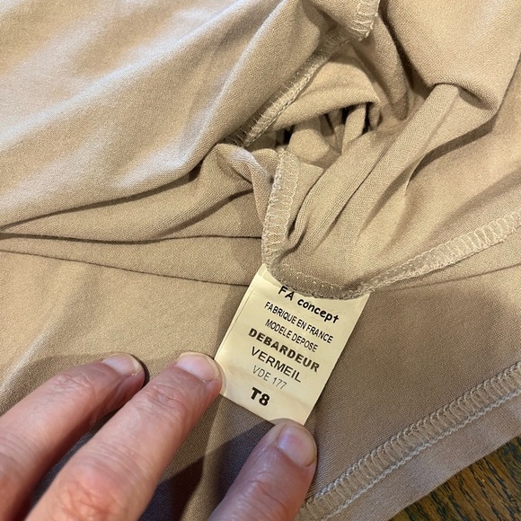 FA CONCEPT – STRETCH SLEEVELESS TOP – SIZE 8 / 3X (SEE MEASUREMENTS) - Picture 4 of 10